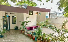 Annamaiah Guest House & Homestay - Tirupati - Home Food Service